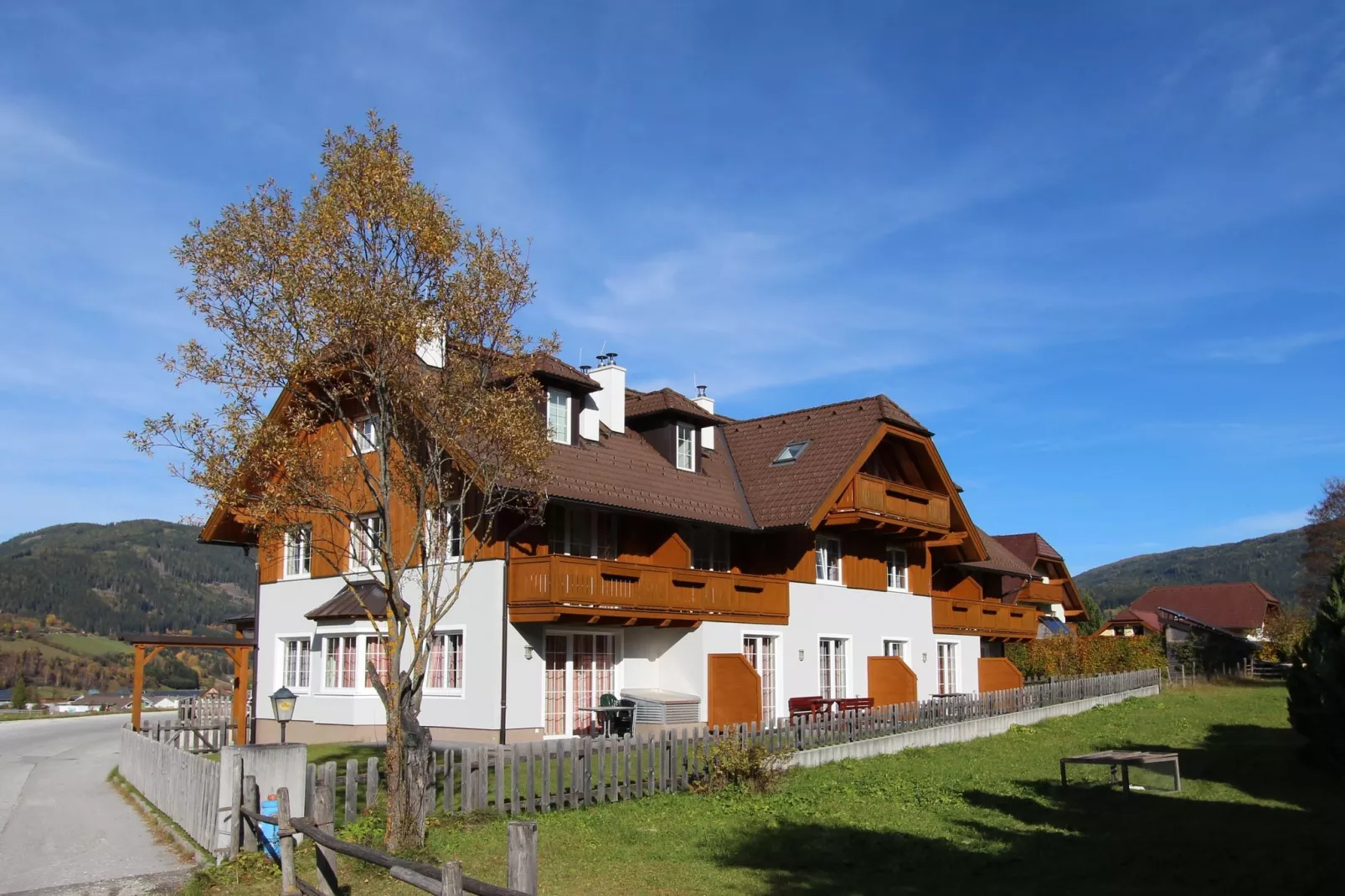Apartment Aineckblick 14-Exterior summer