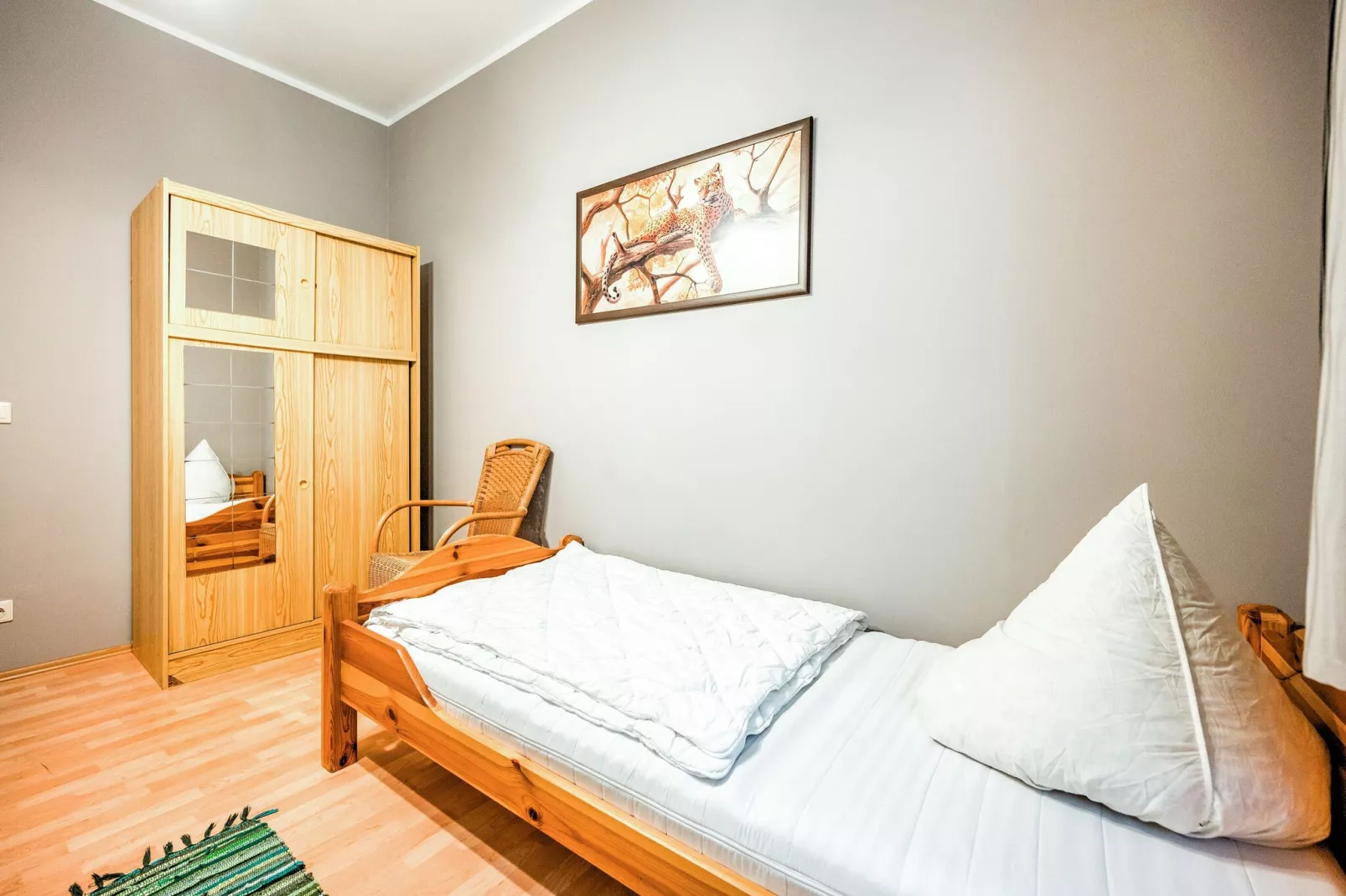 Kramer-Bedroom