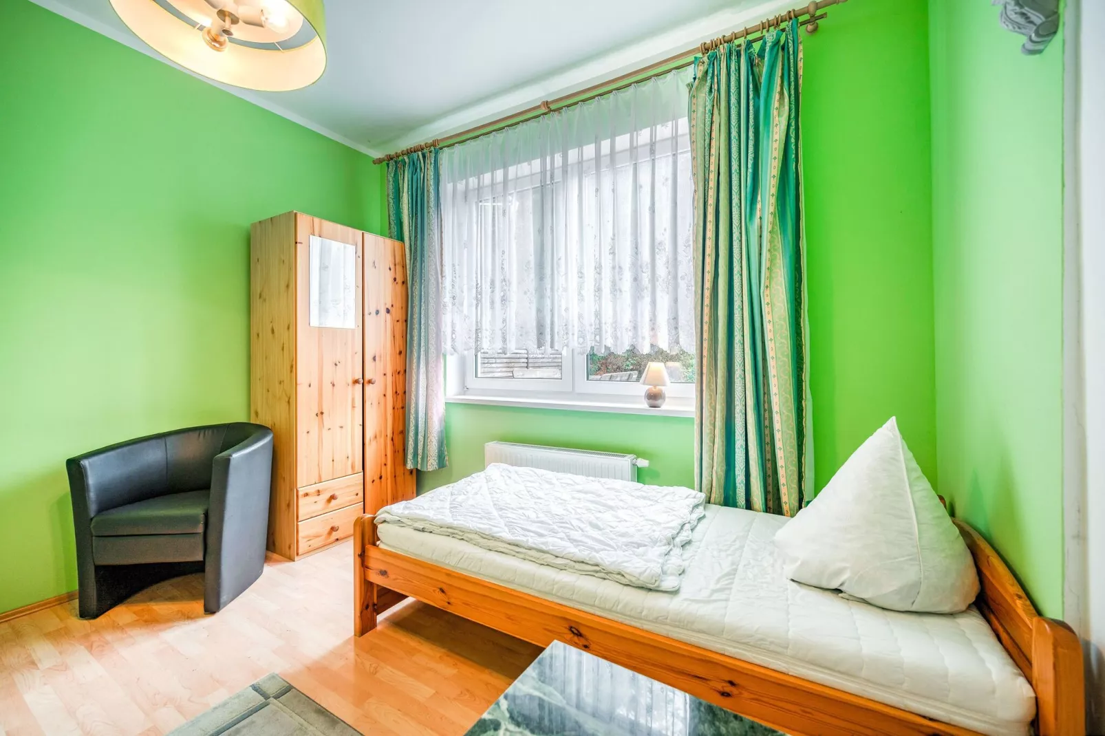 Kramer-Bedroom