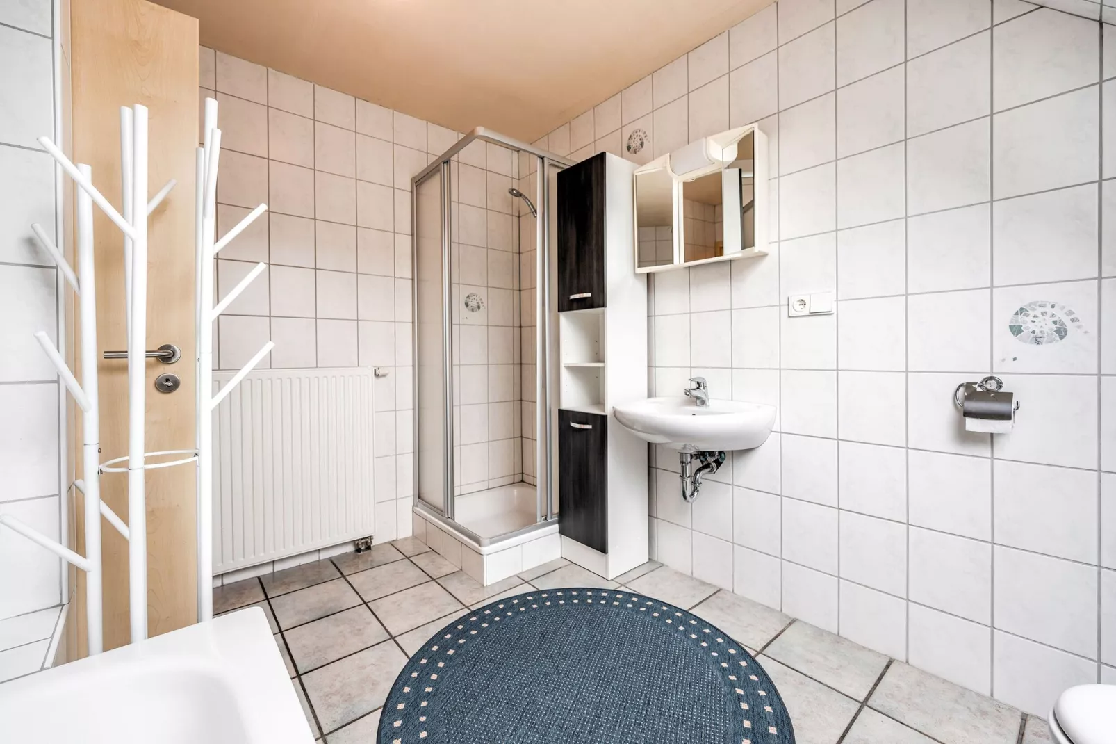 Kramer-Bathroom