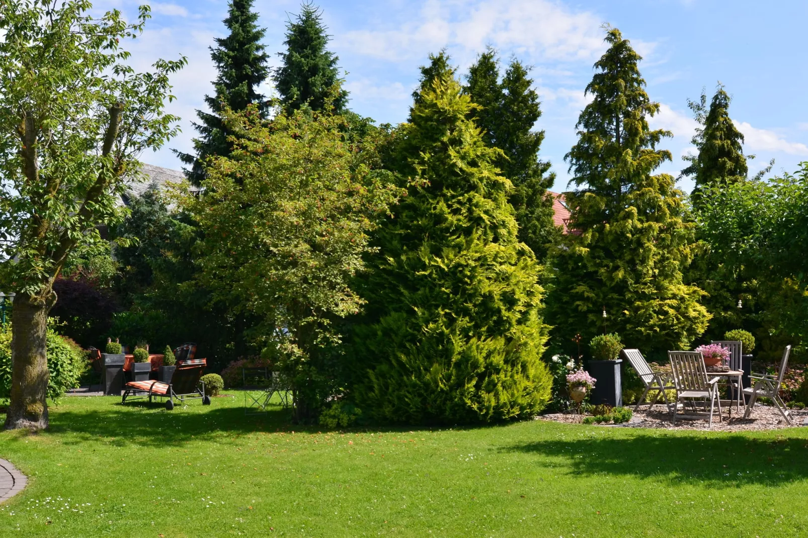 Haus Finger-Garten Sommer