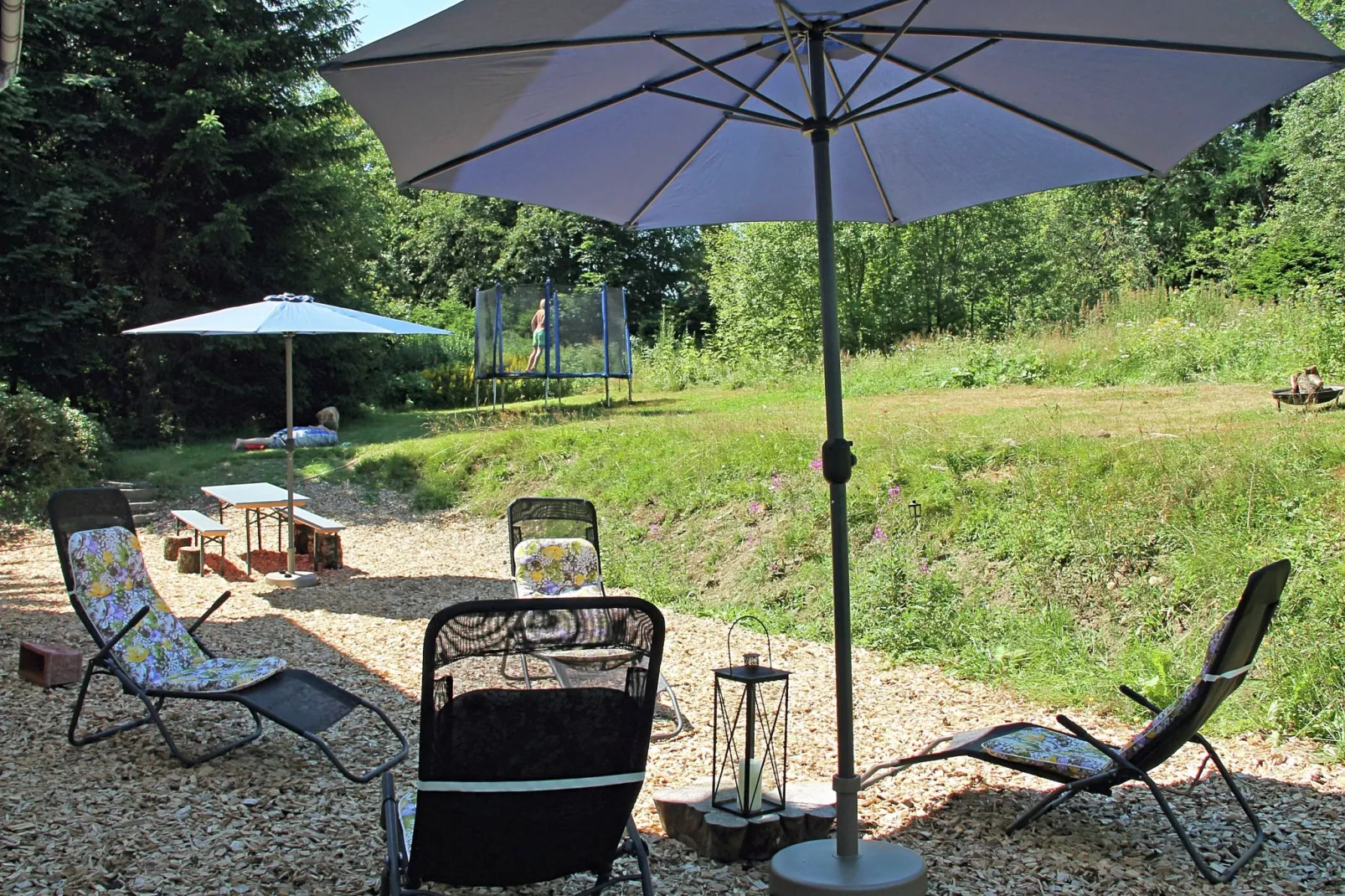 Idyllic holiday home near the ski area-Gardens summer