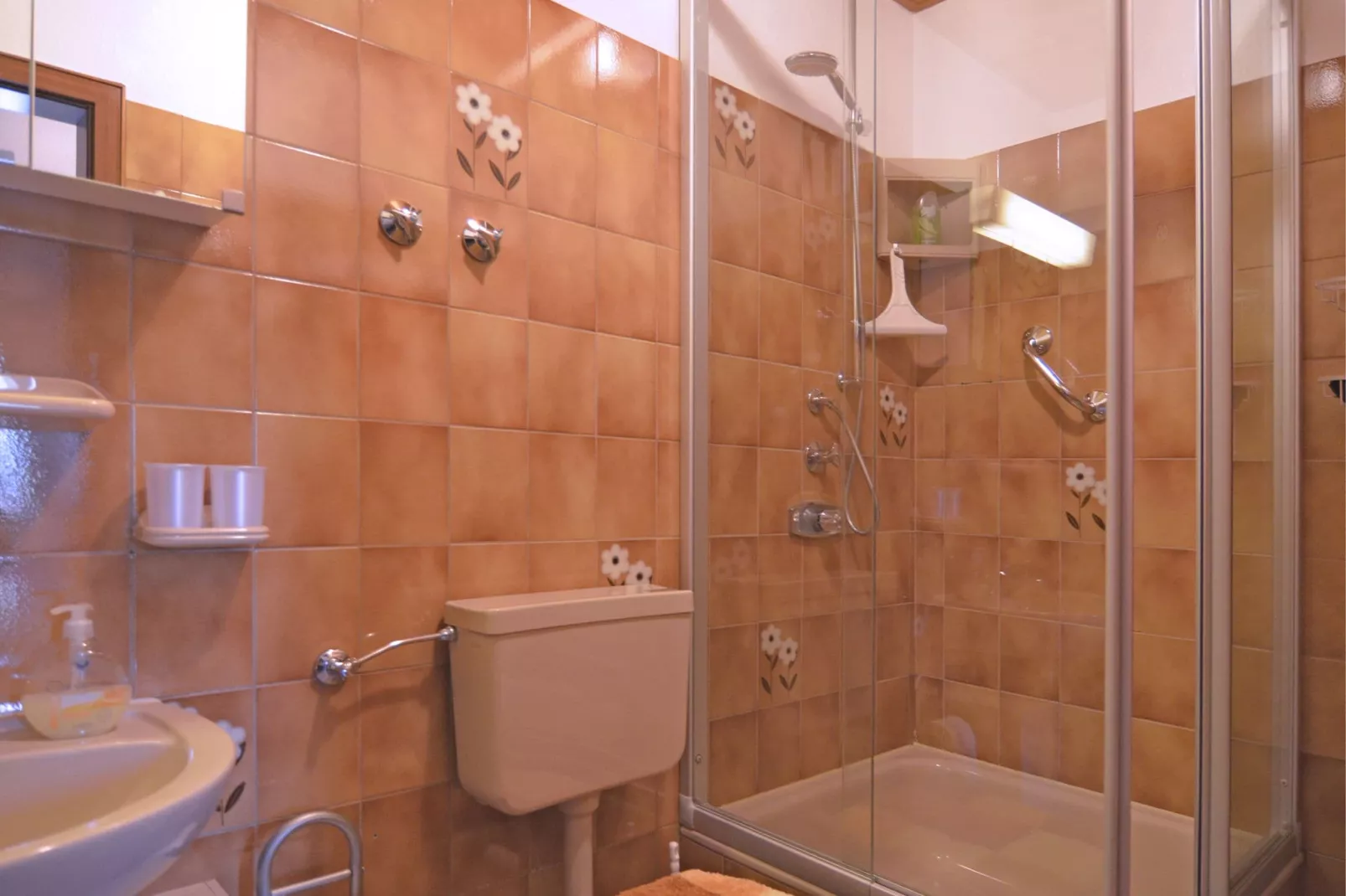 Ferienwohnung Kampstraße-Badezimmer