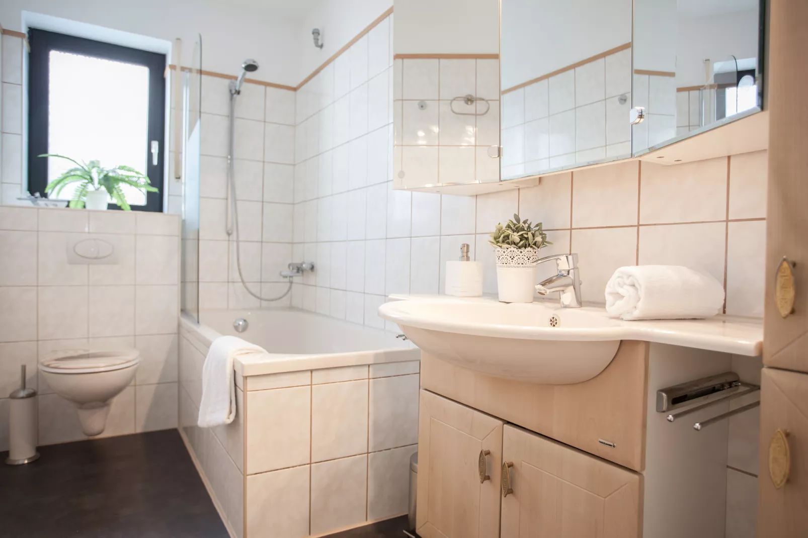 Gartenstrasse 17-Bathroom