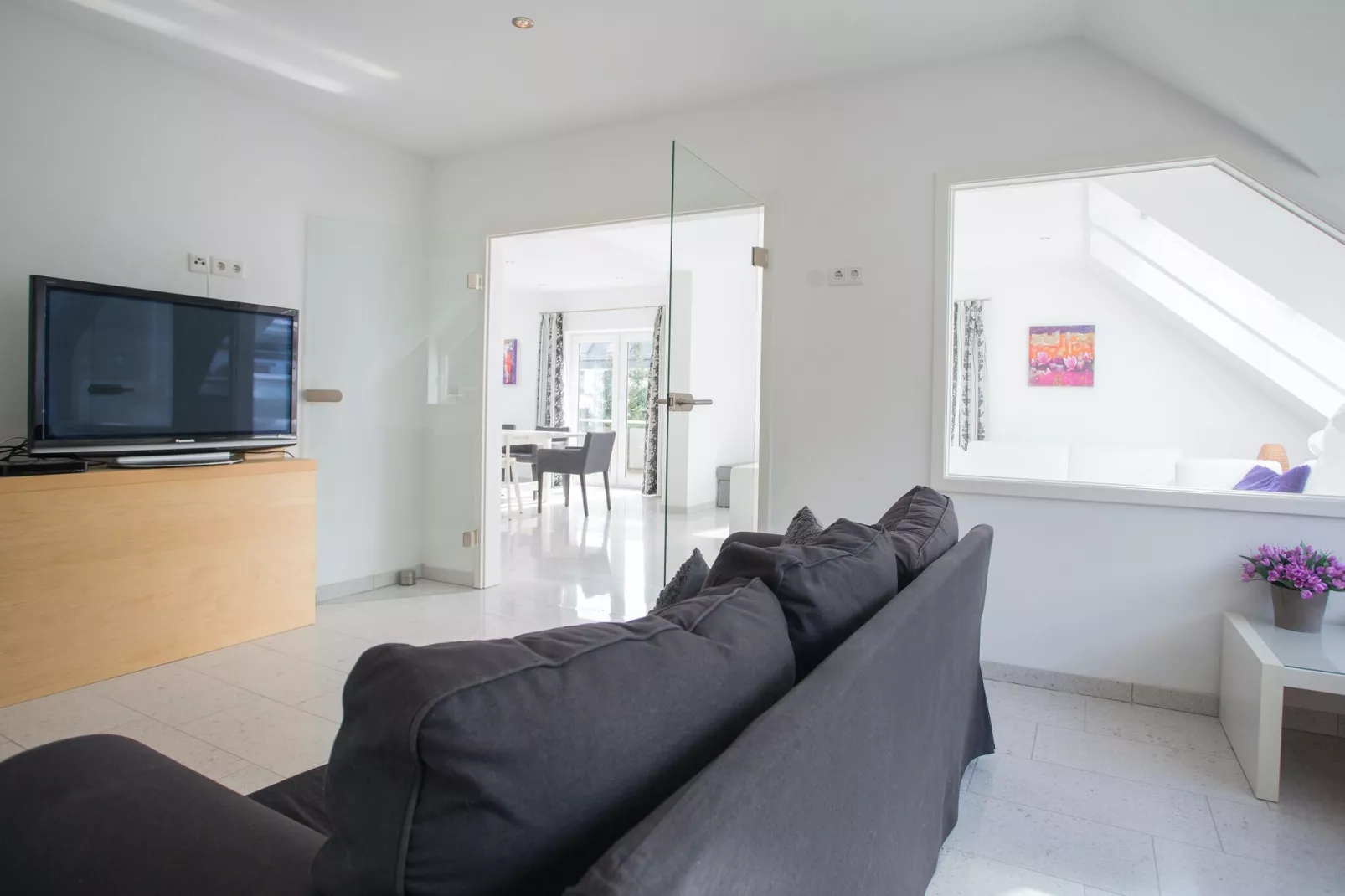 Im Hohlen Seifen 10-L-Living room