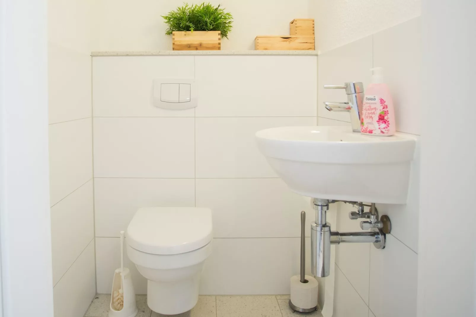 Im Hohlen Seifen 10-L-Bathroom