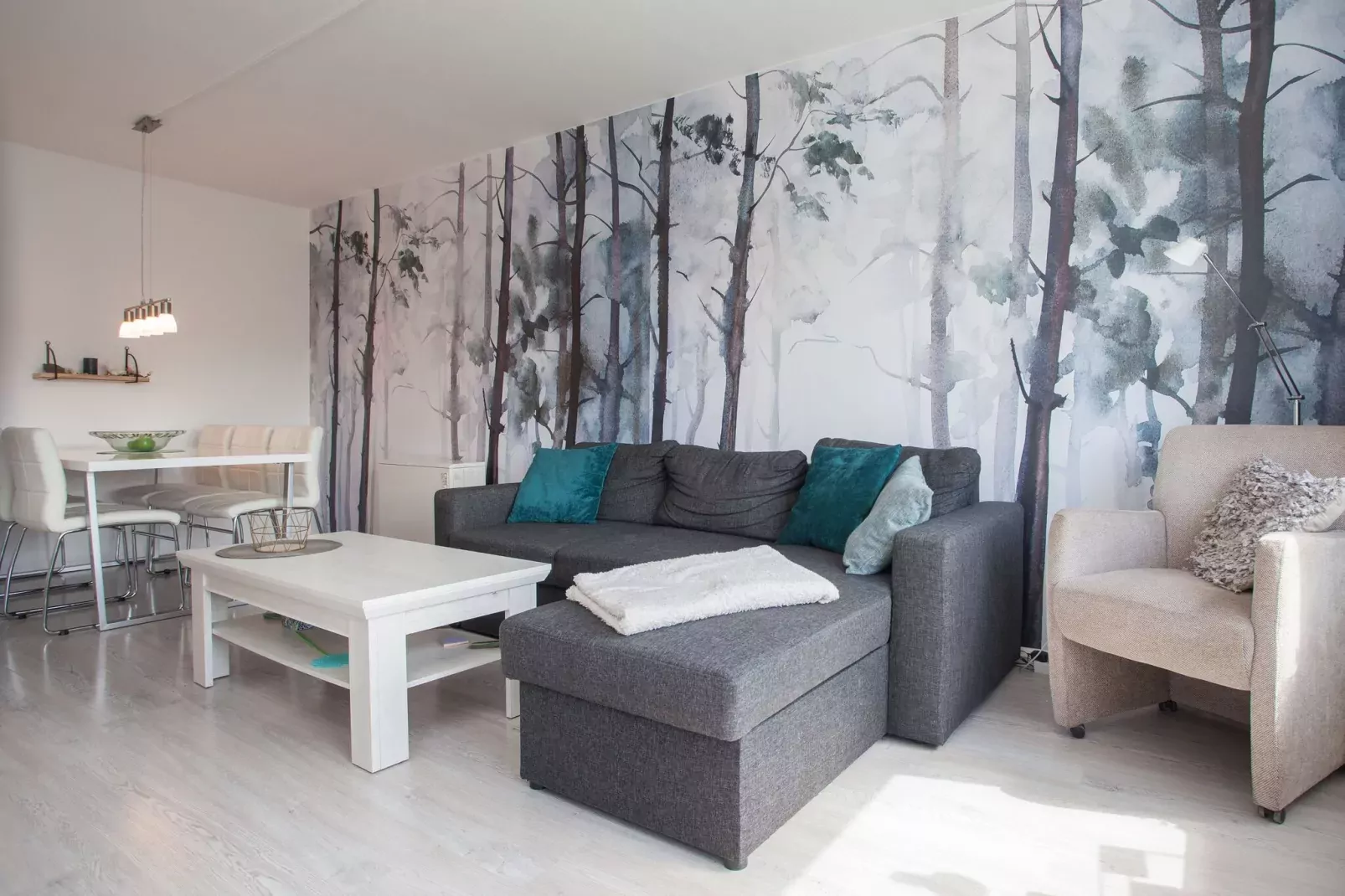 Am Bergelchen 60-B-Living room