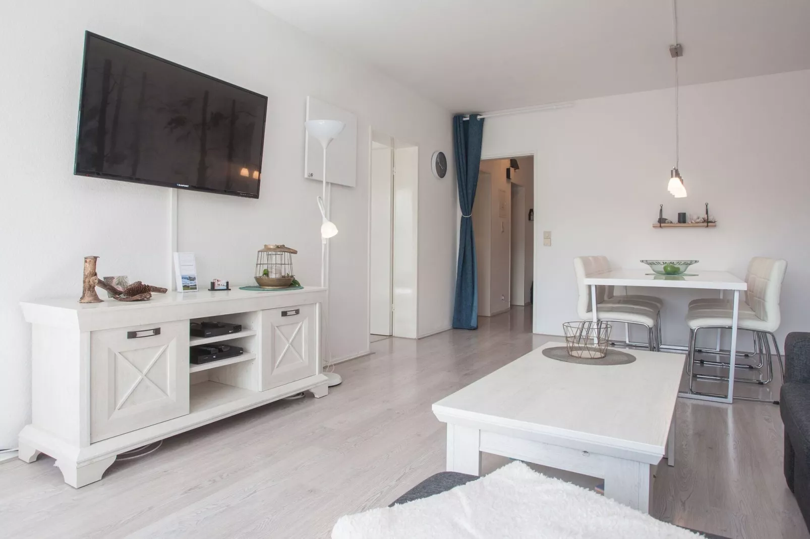 Am Bergelchen 60-B-Living room