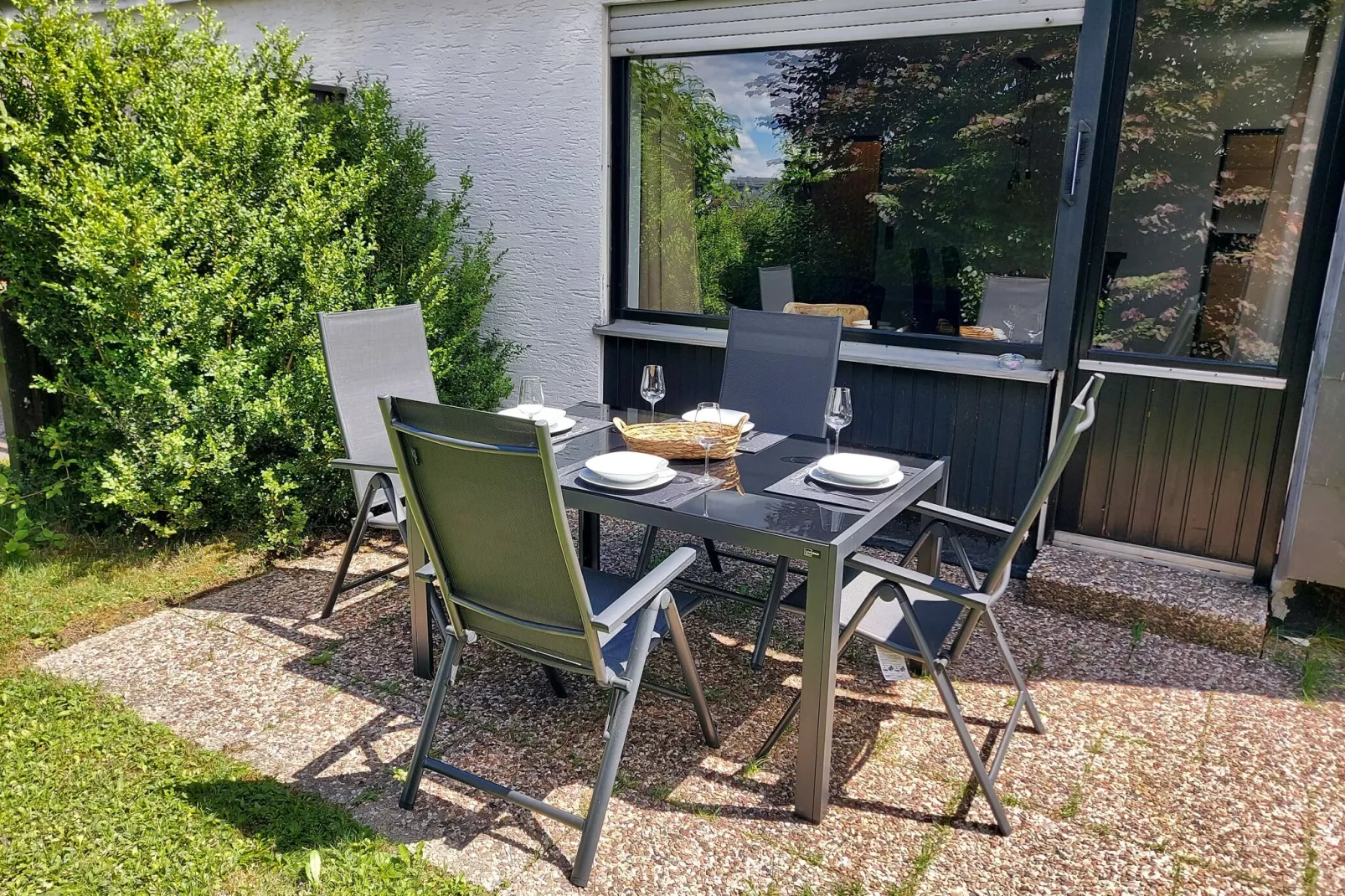 Holiday Apartment Fernweh-Gardens summer