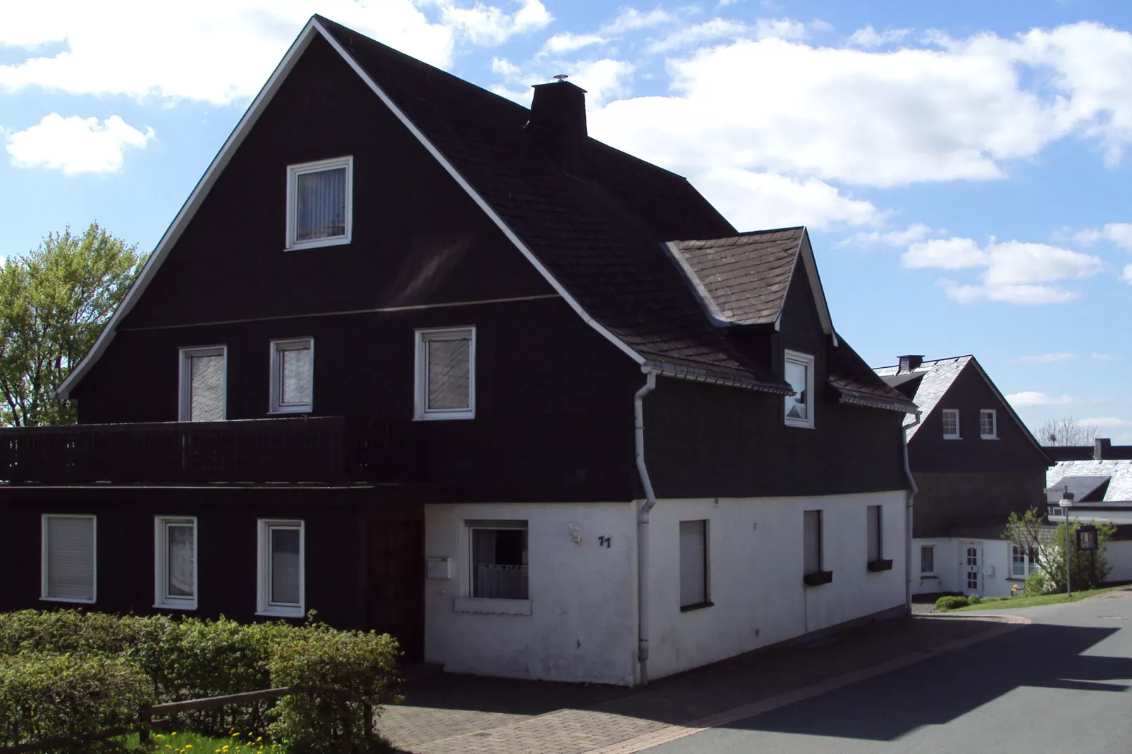 Zum Kahlen Asten-Exterior summer