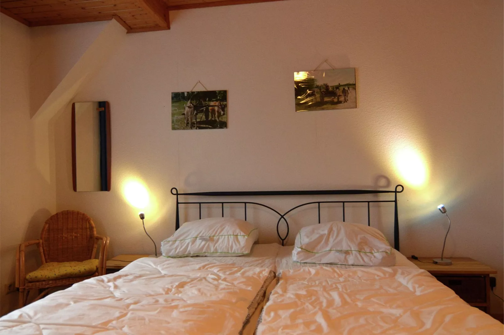 Zum Kahlen Asten-Bedroom