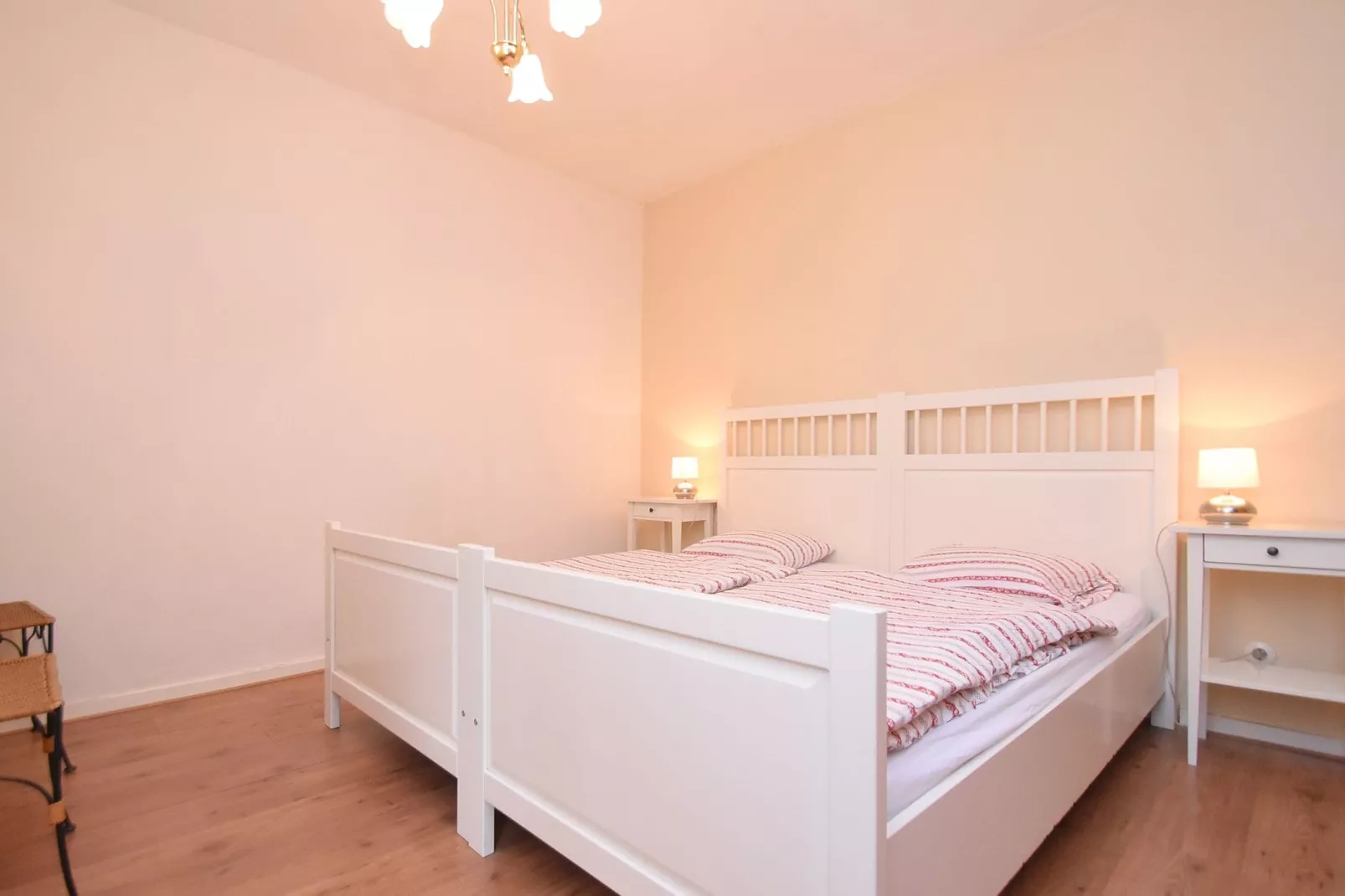 Am Astenberg-Bedroom