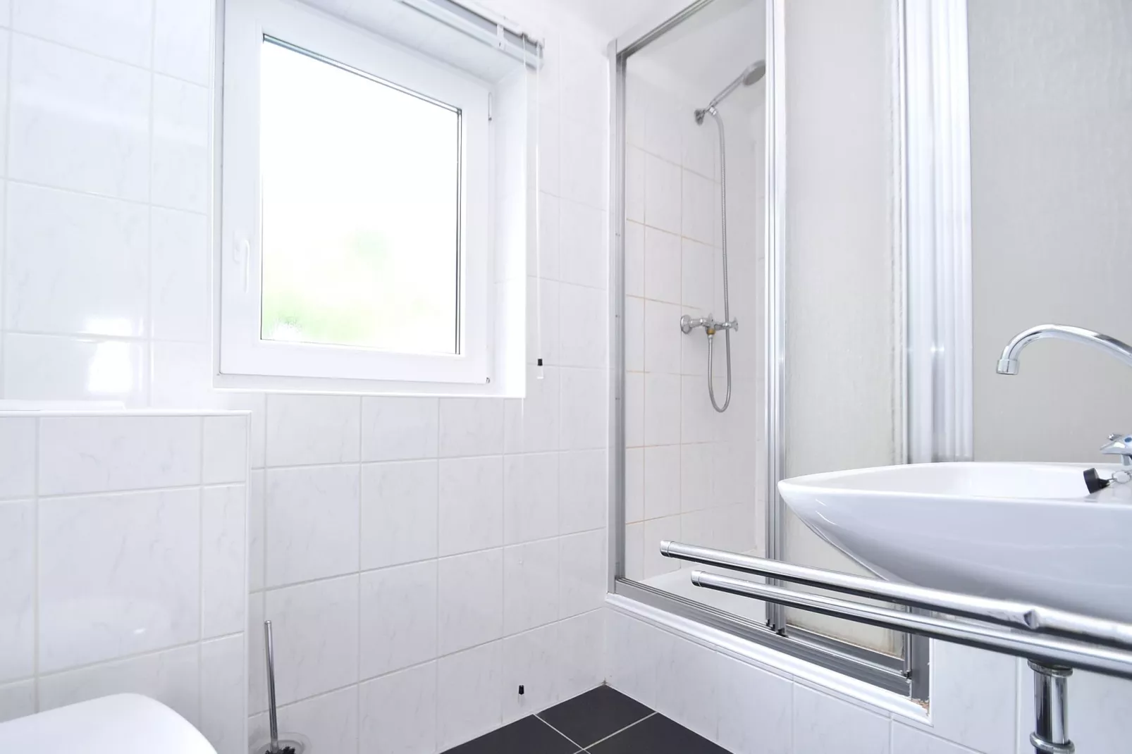 Am Astenberg-Bathroom