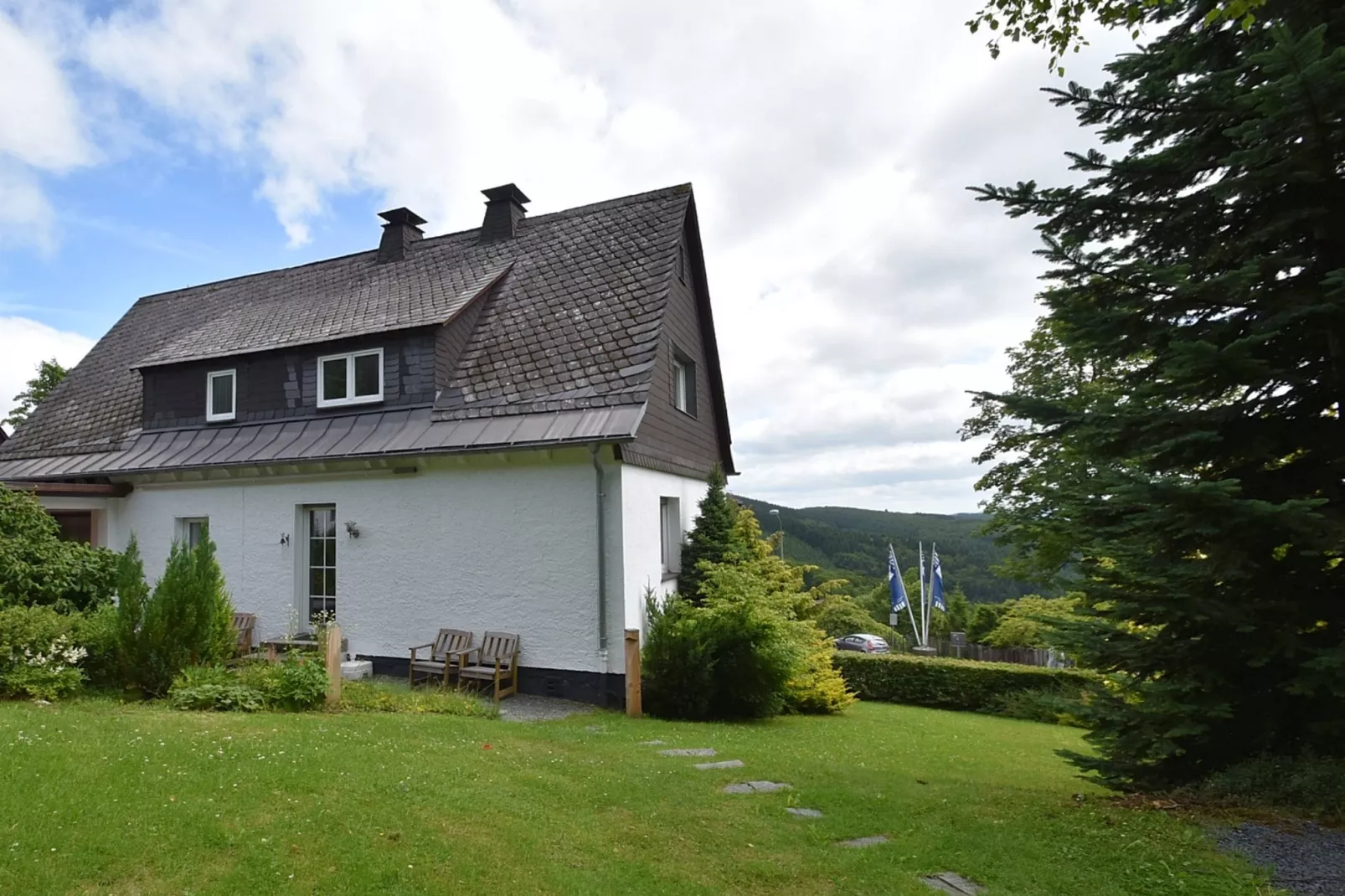 Am Astenberg-Exterior summer