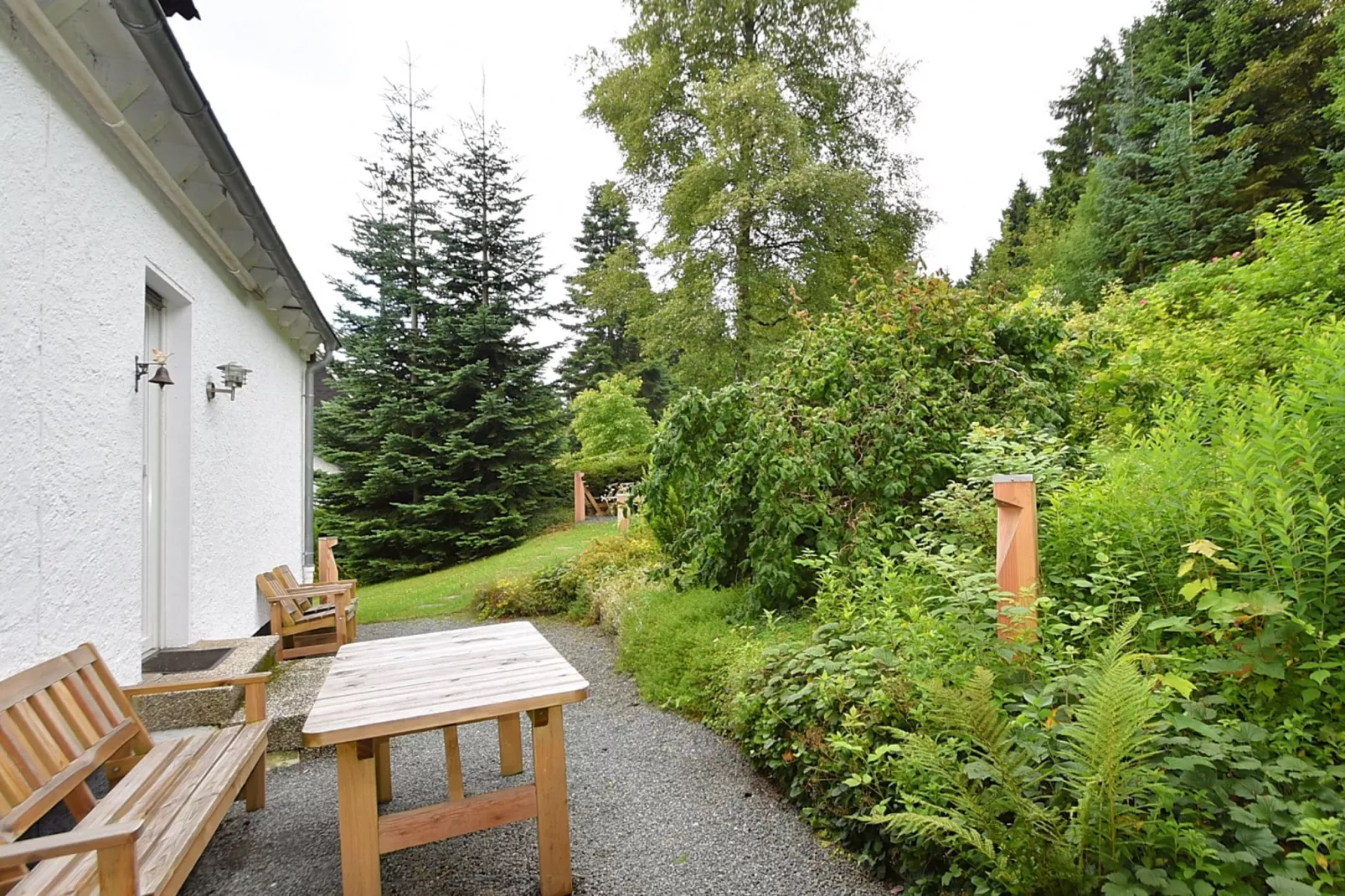 Am Astenberg-Gardens summer