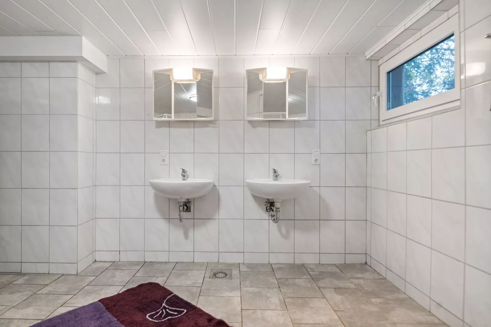 Martin-Bathroom
