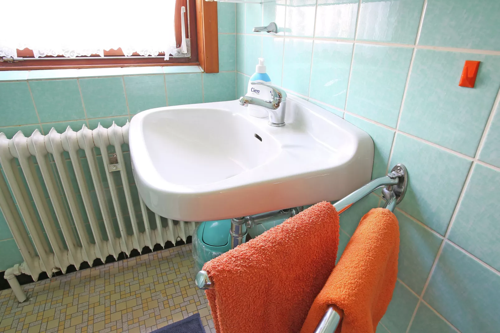 Grabenhaus-Bathroom