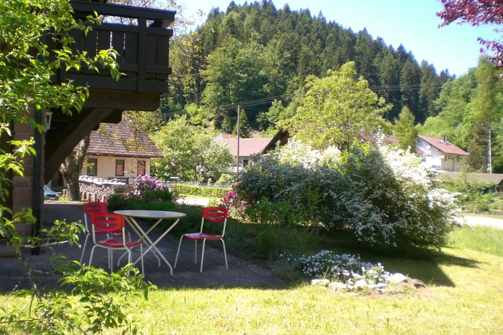 Haus Fischer-Gardens summer