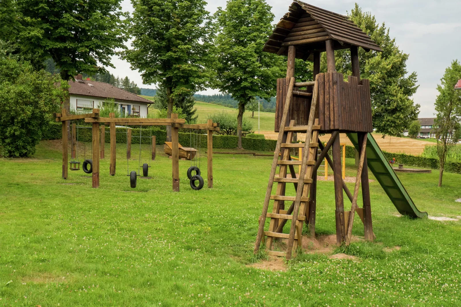 Schwarzwald-Garten Sommer