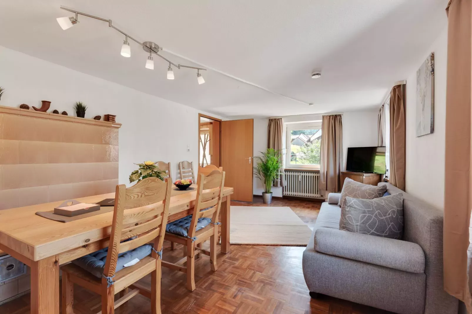 Marzell-Living room