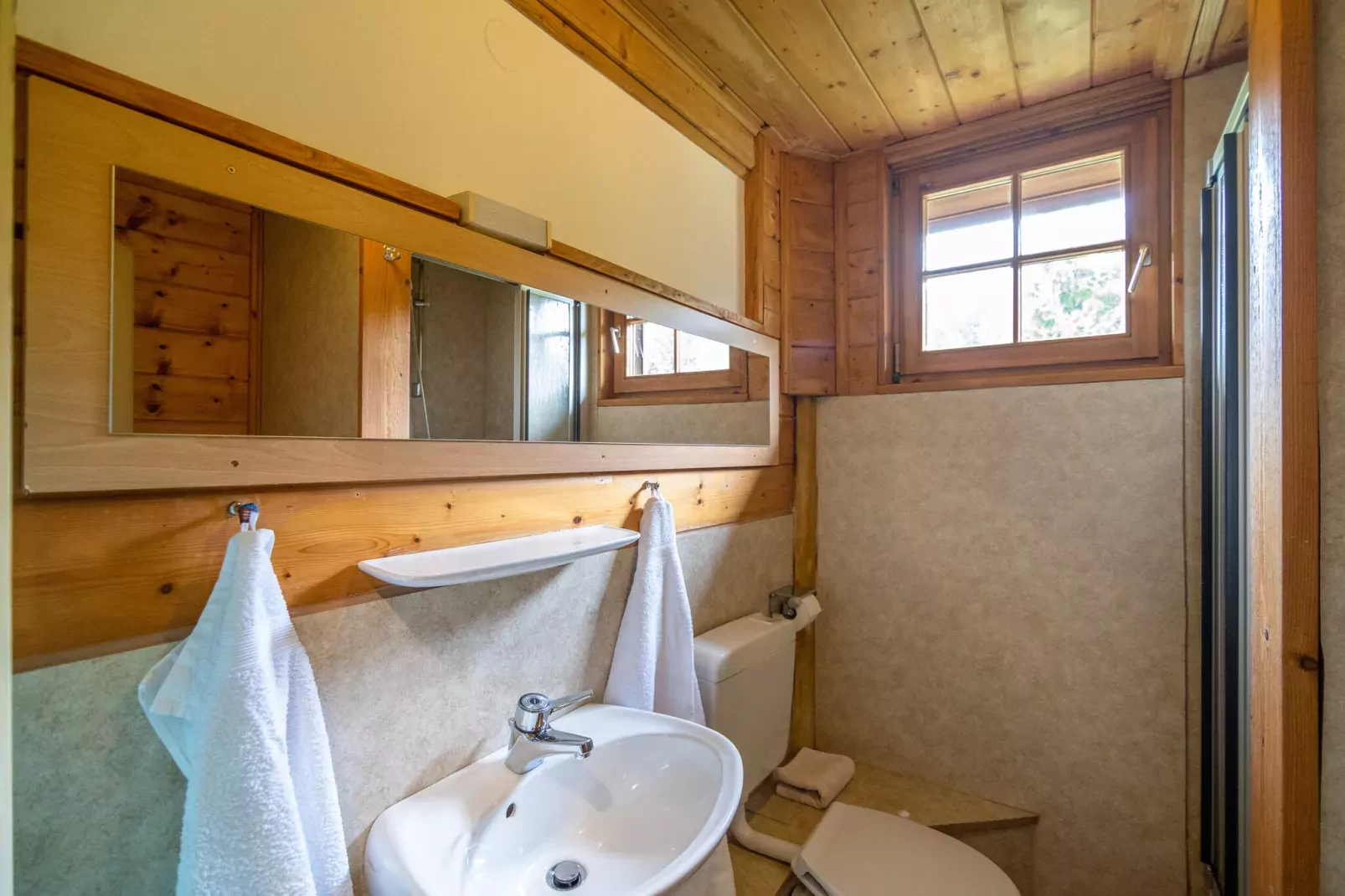 Schwarzwald-Bathroom
