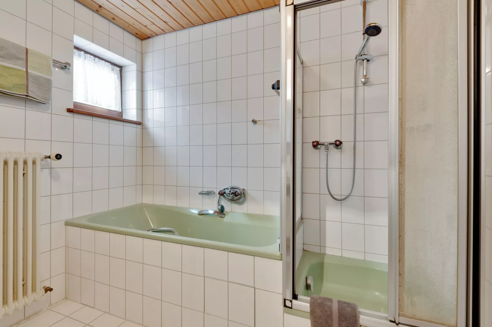 Schwarzwald-Badezimmer