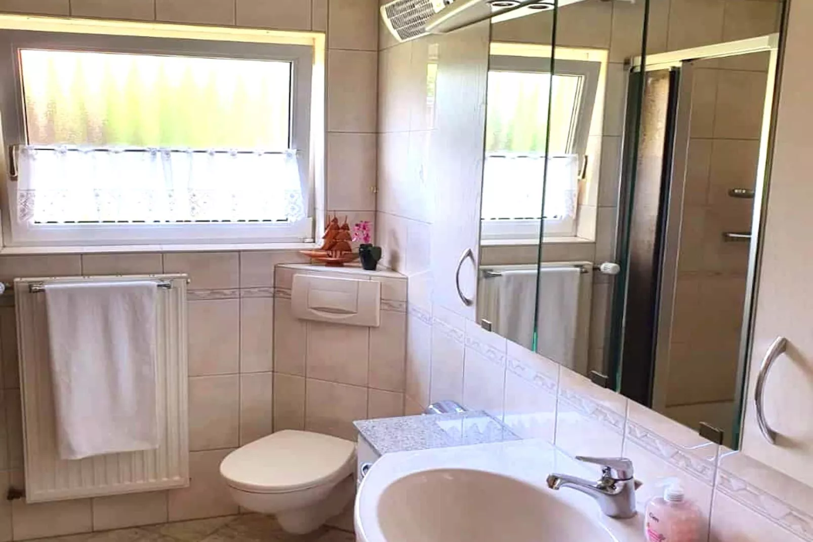Ferienwohnung Lehmann Görwihl-Bathroom