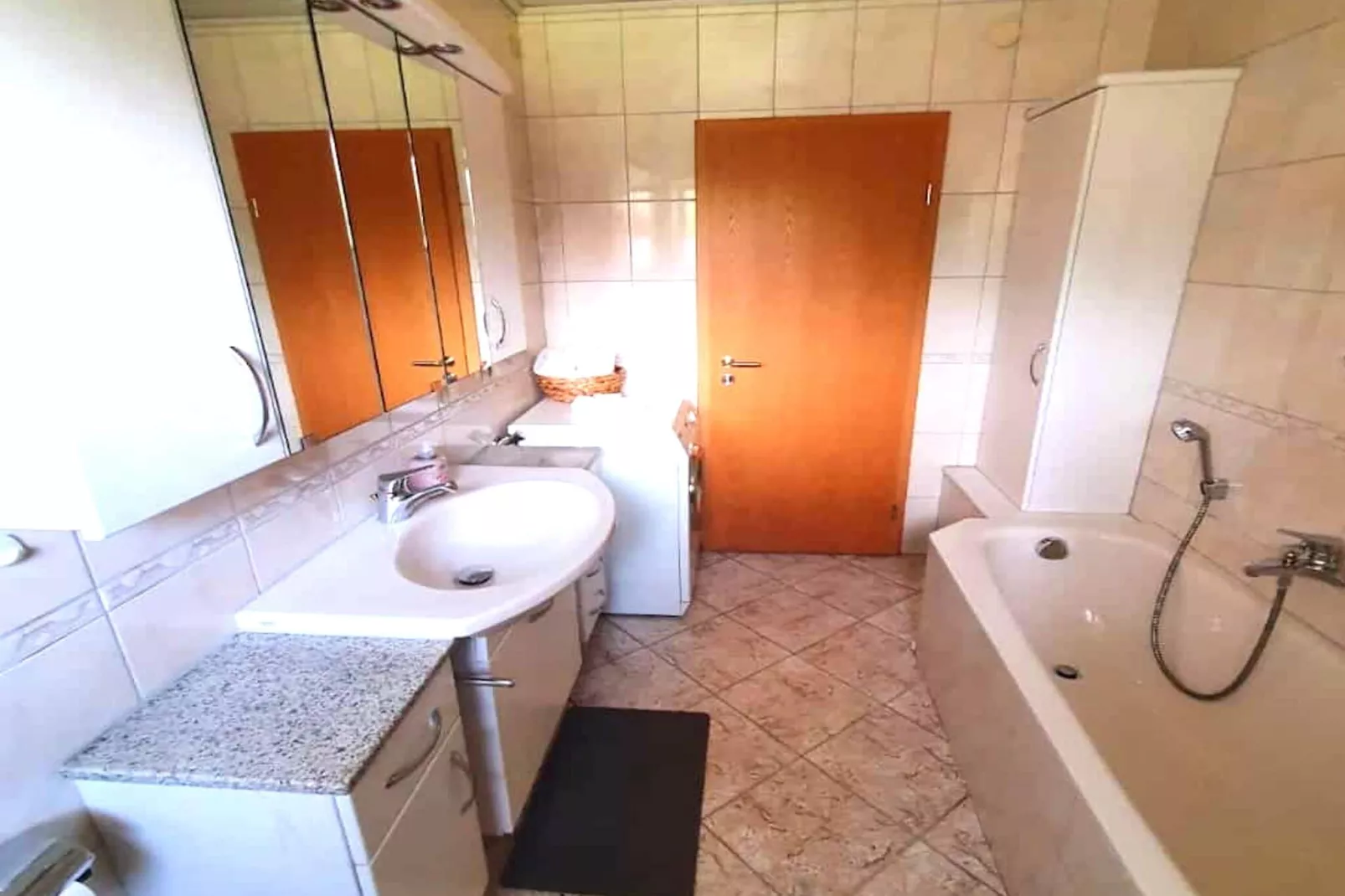 Ferienwohnung Lehmann Görwihl-Bathroom