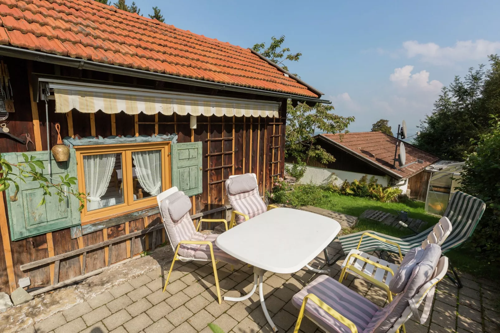 Oberbuchau-Gardens in summer