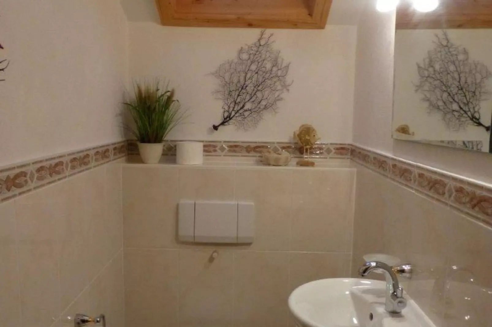 Sonnenblume-Bathroom
