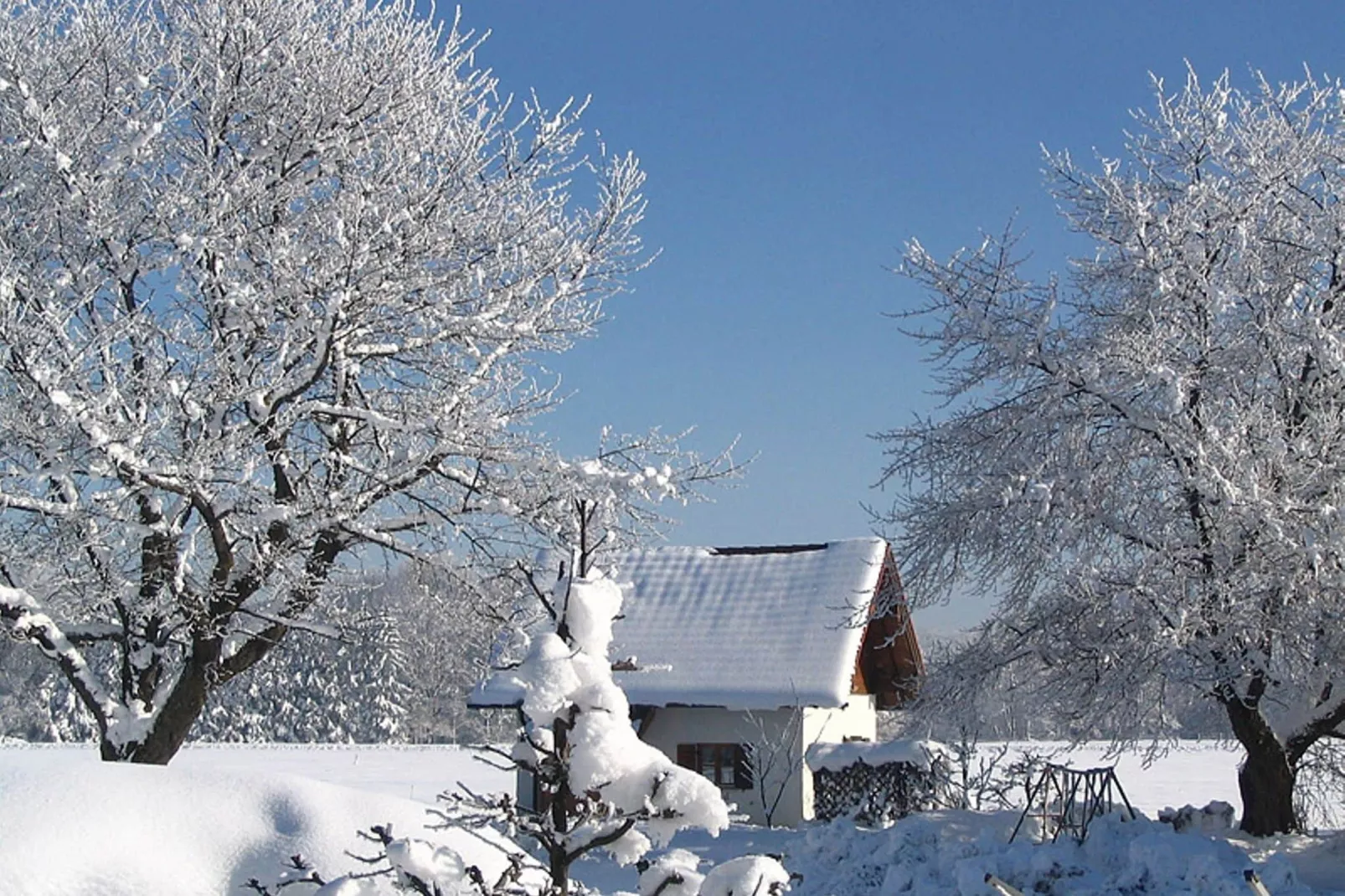 Hexenhäuschen-Exterior winter
