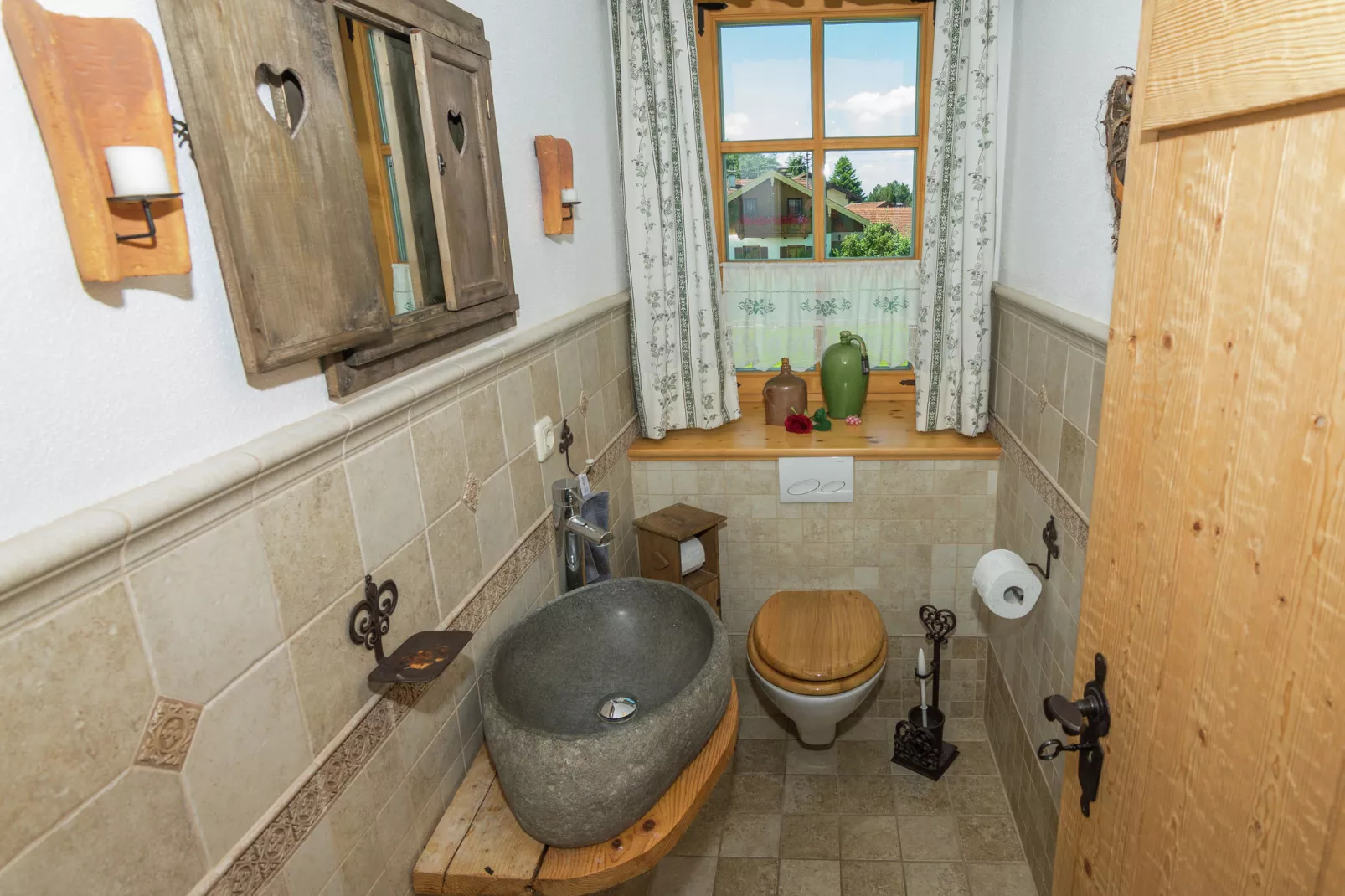 Am Chiemsee-Bathroom