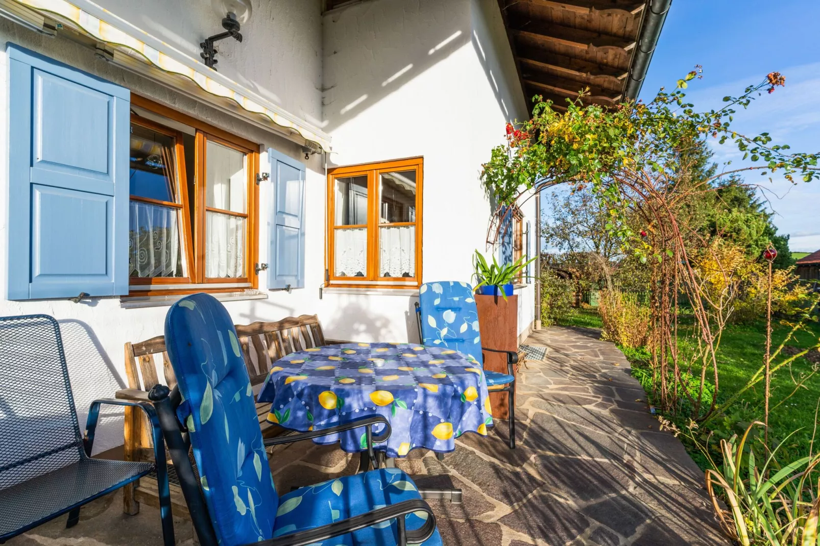 Steingaden-Terrace balcony