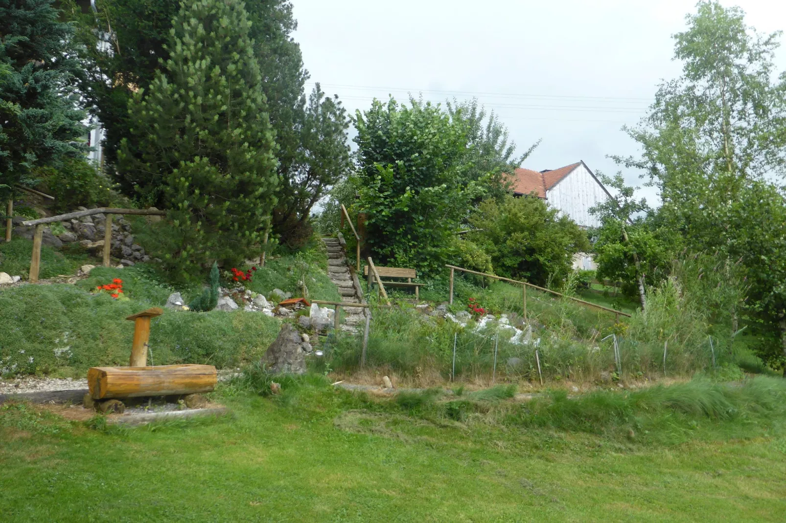 Steingaden-Gardens in summer