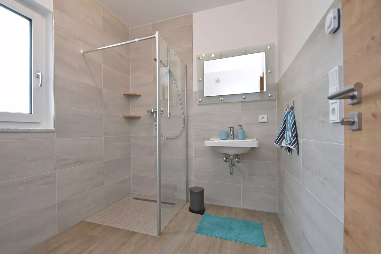 Bodenwöhr-Bathroom