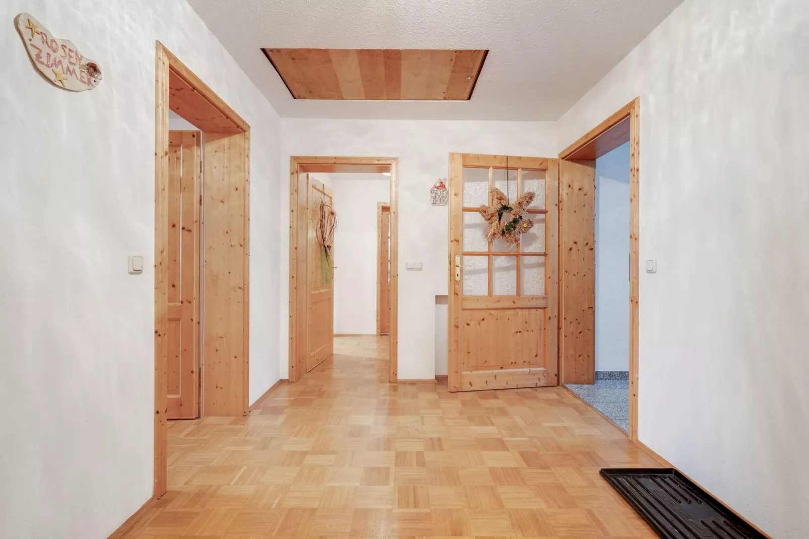 Bayern-Hall / réception