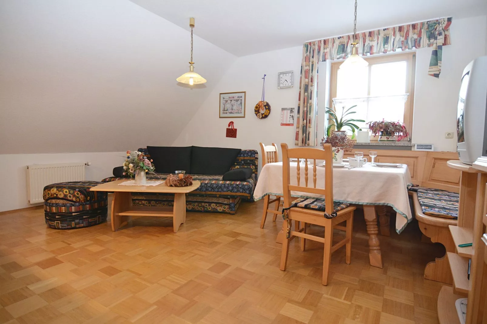 Blumenhof-Wohnzimmer