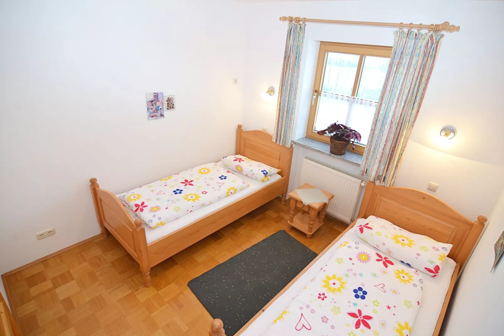 Blumenhof-Schlafzimmer