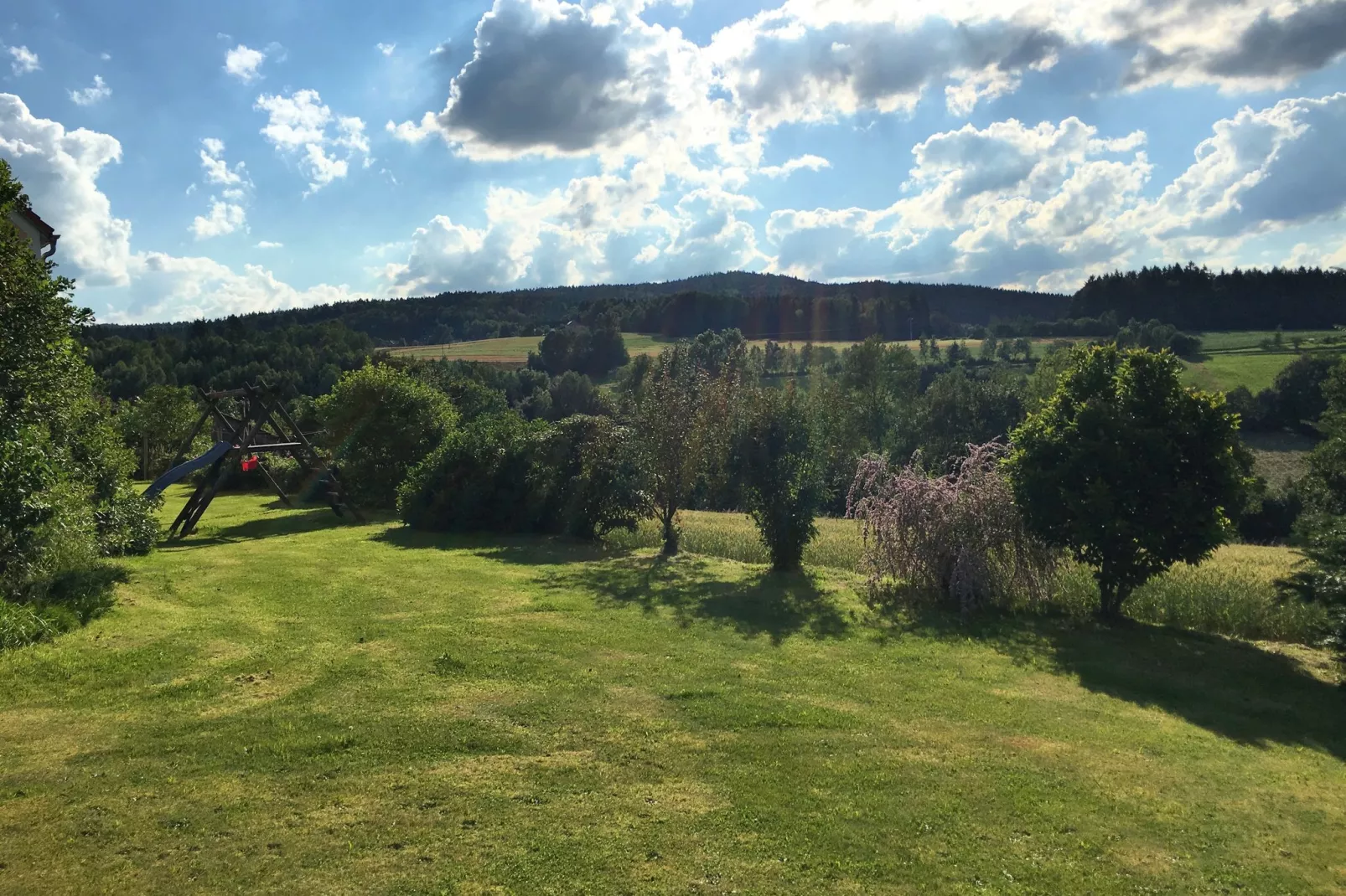 Blumenhof-Gärten Sommer