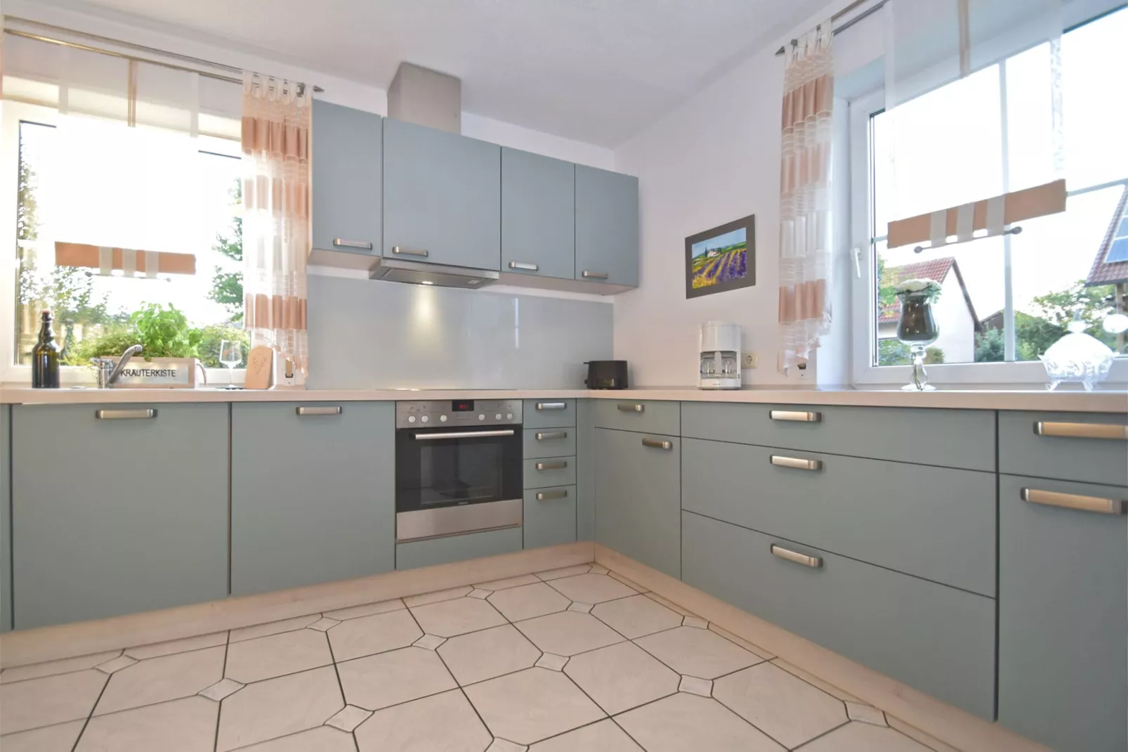 Zur Gradlhöhe-Kitchen