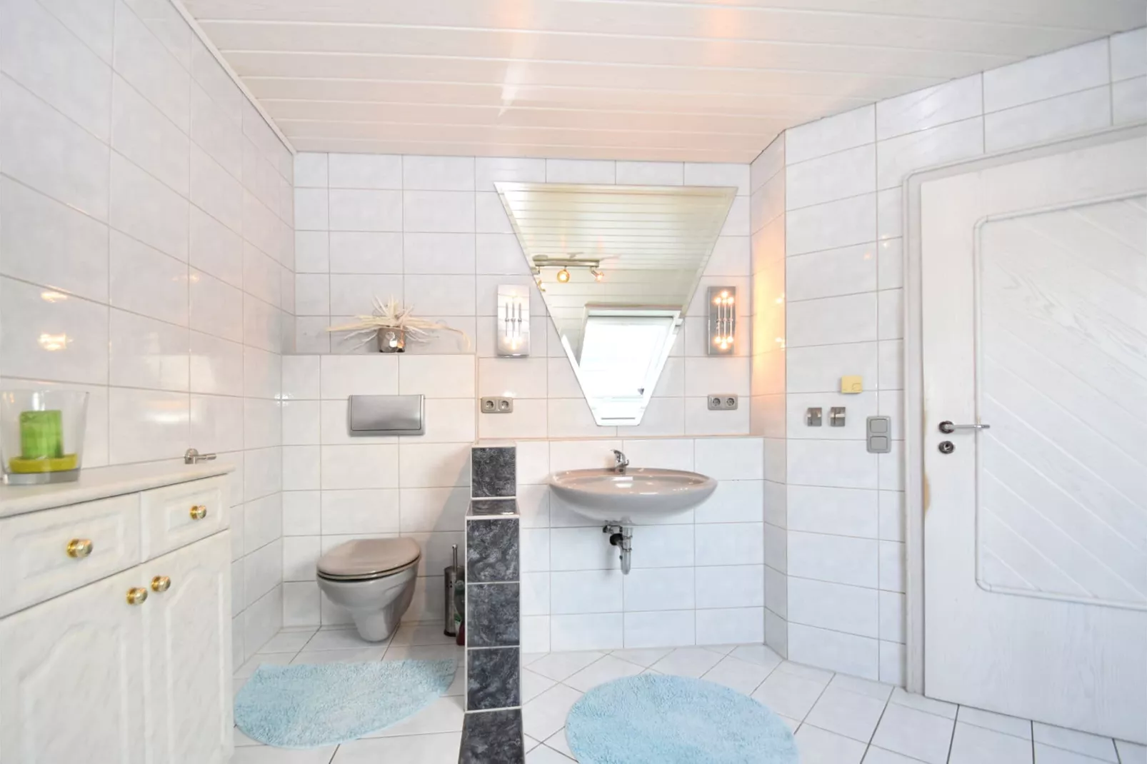 Zur Gradlhöhe-Bathroom