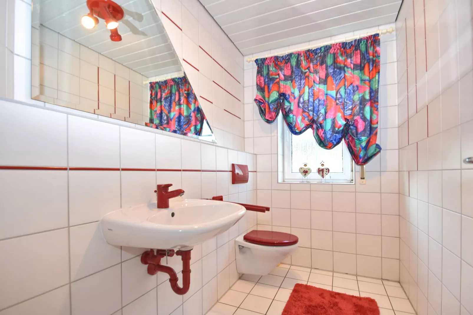 Zur Gradlhöhe-Bathroom