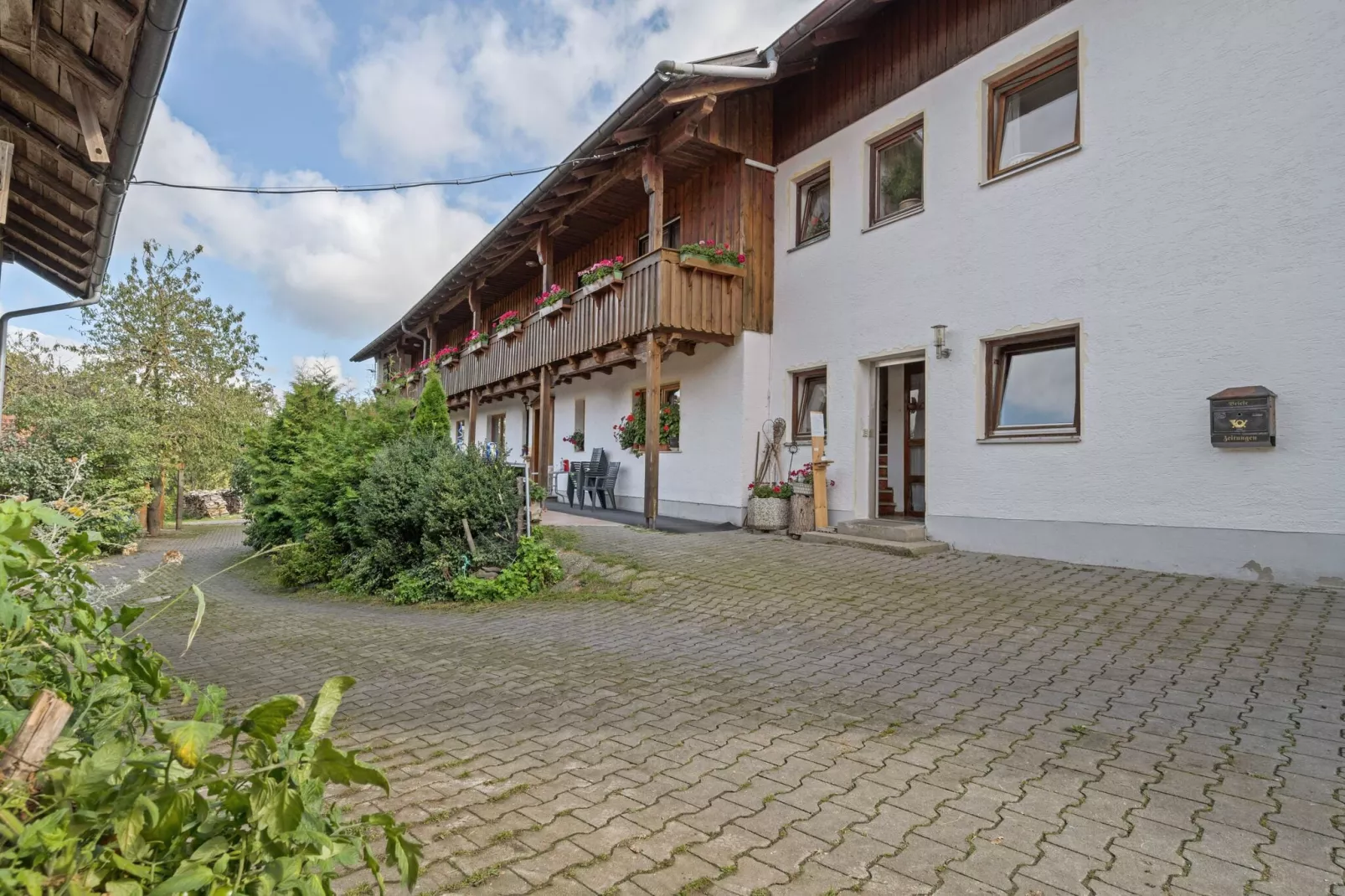 Urlaub auf dem Bauernhof-Exterior summer