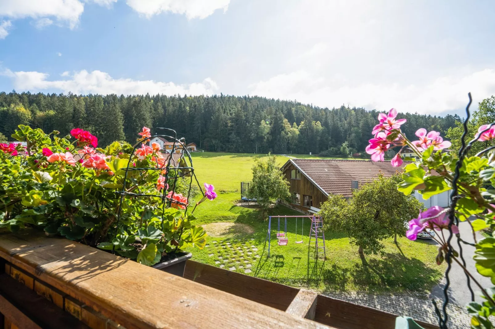 Urlaub auf dem Bauernhof-Aussicht Sommer
