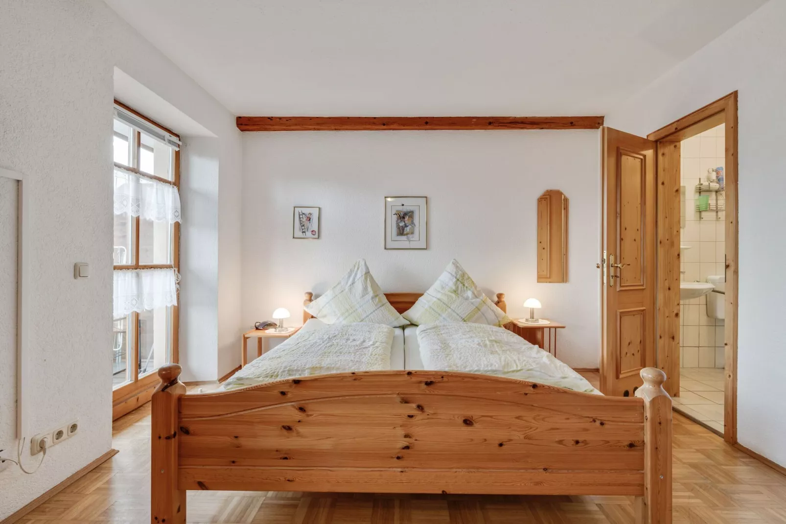 Osserblick-Bedroom