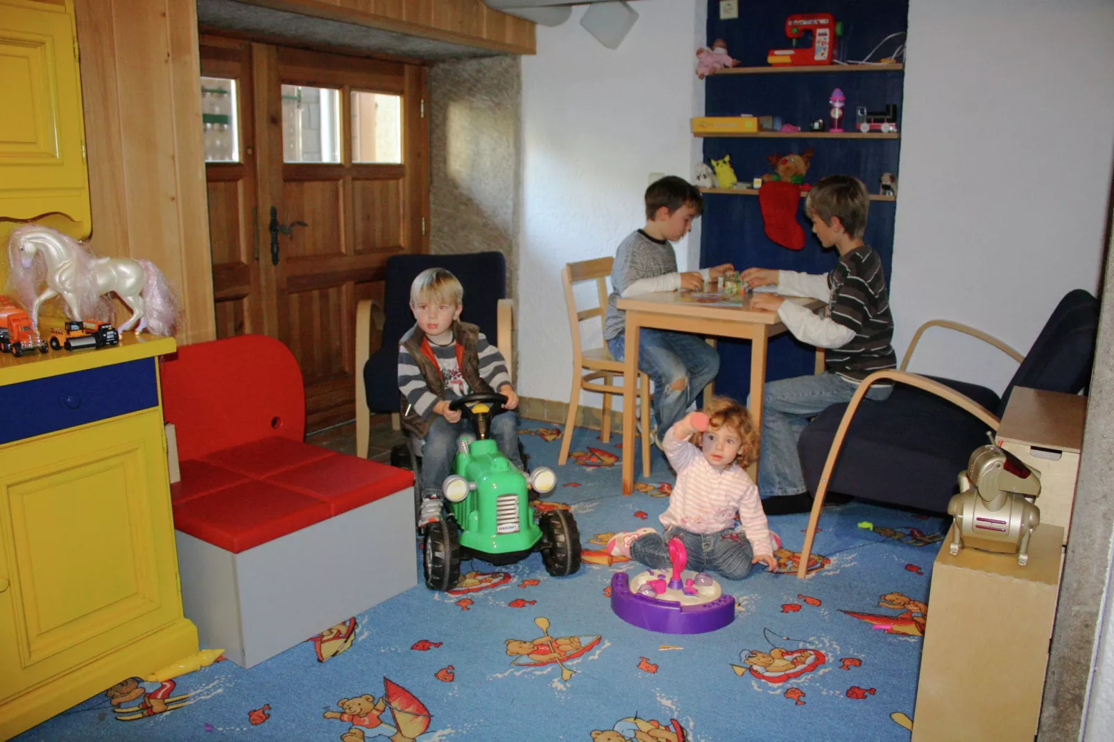Stocking-Facilities