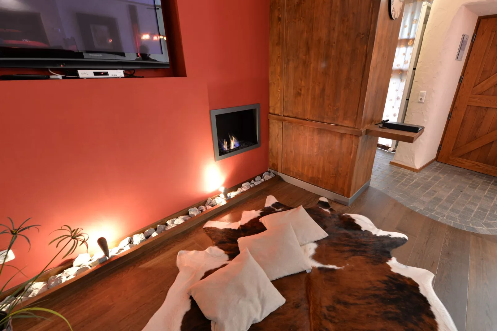 Holiday home with sauna in Viechtach-Living room