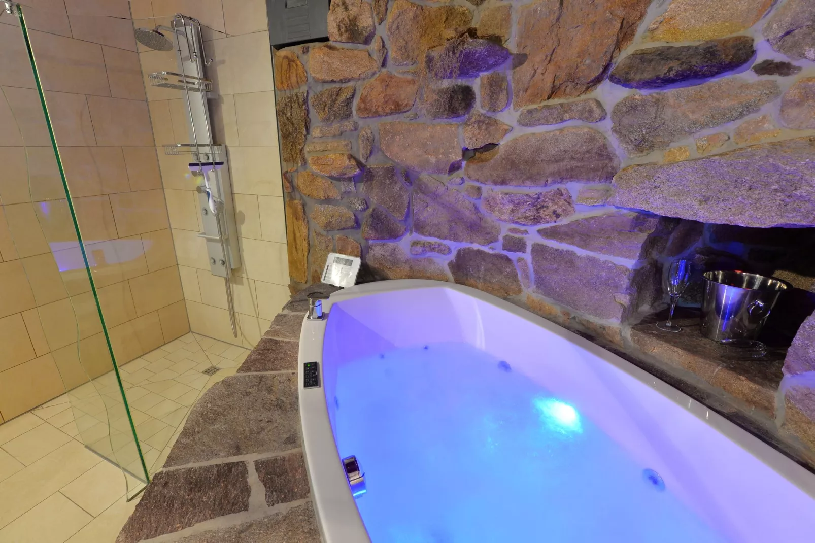 Holiday home with sauna in Viechtach-Wellness