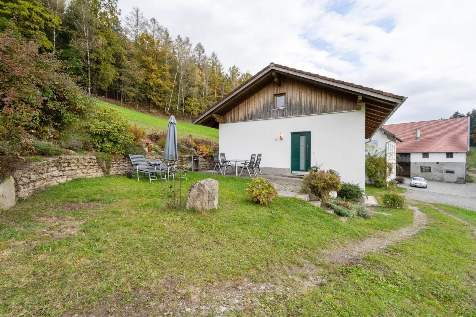 Gruber Ferienhaus-Außenbereich Sommer