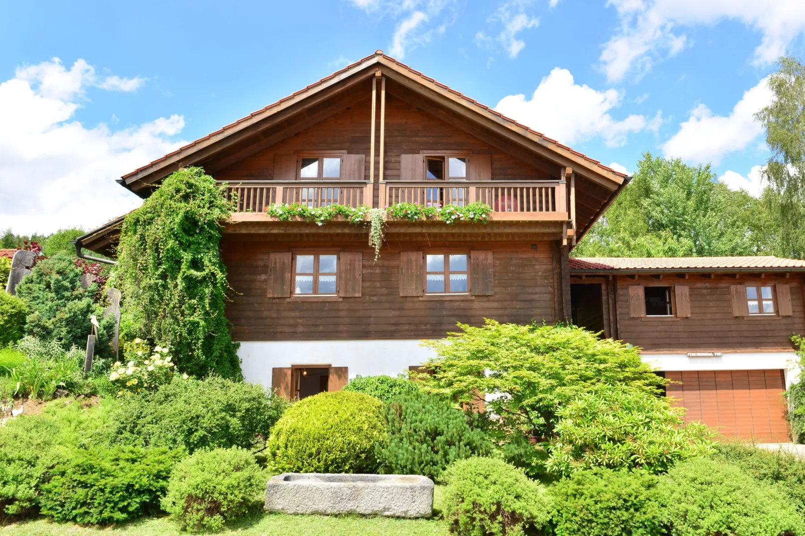 Bayerwald-Exterior summer